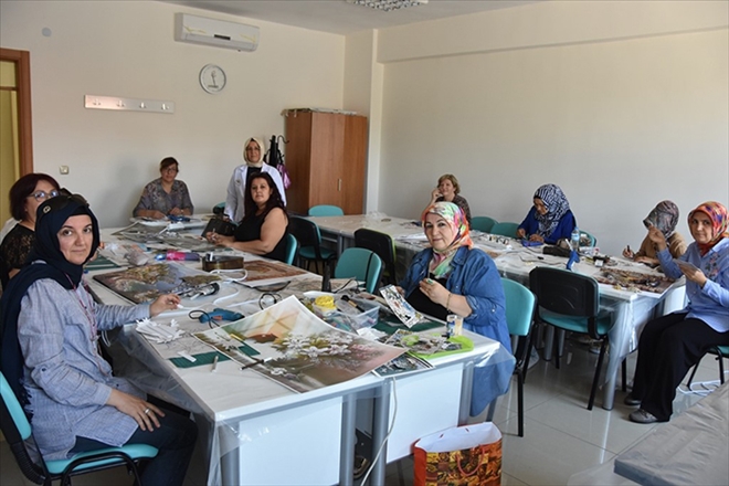 KOCASİNANLI KADINLARDAN BAŞKAN ÇOLAKBAYRAKDAR´A ANLAMLI TEŞEKKÜR