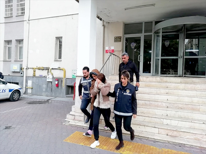 2 yıldır aranan kadın hırsızlar yakalandı 