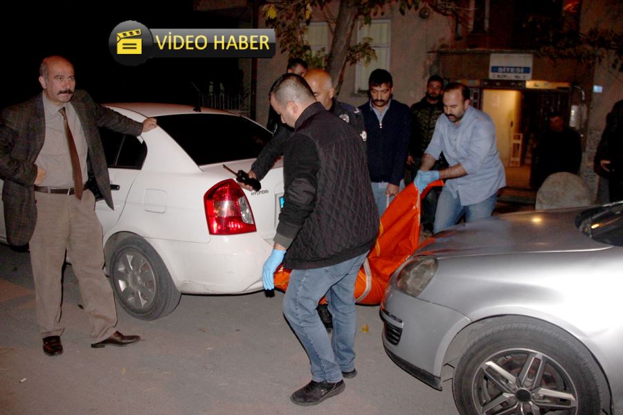 2 çocuk annesi kadın çocuğunun gözleri önünde öldürüldü 