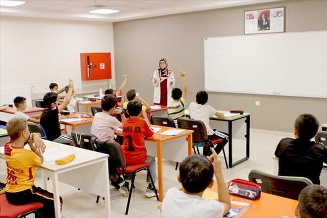 Genç KAYMEK Gençlik Merkezleri yeni döneme başladı