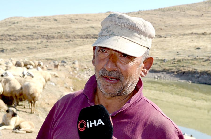 Yaylacılar köye dönüş yolunda 