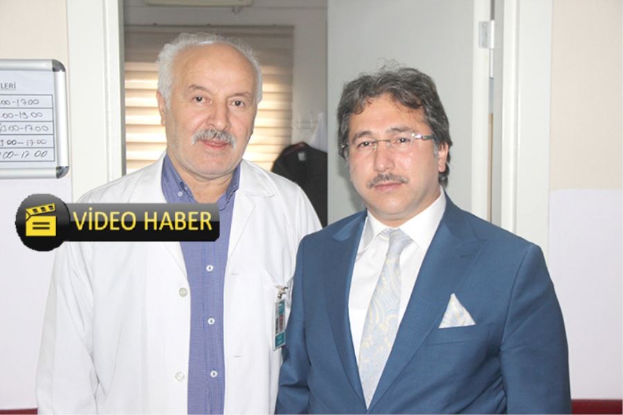 Annesinin kimliği ile ilaç yazmayan doktoru dövdü 