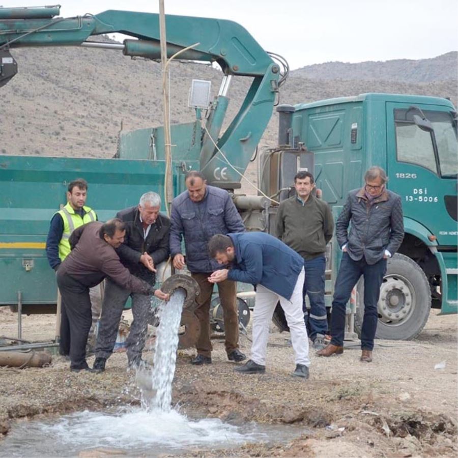 Kurak Topraklar Suyla Buluştu 