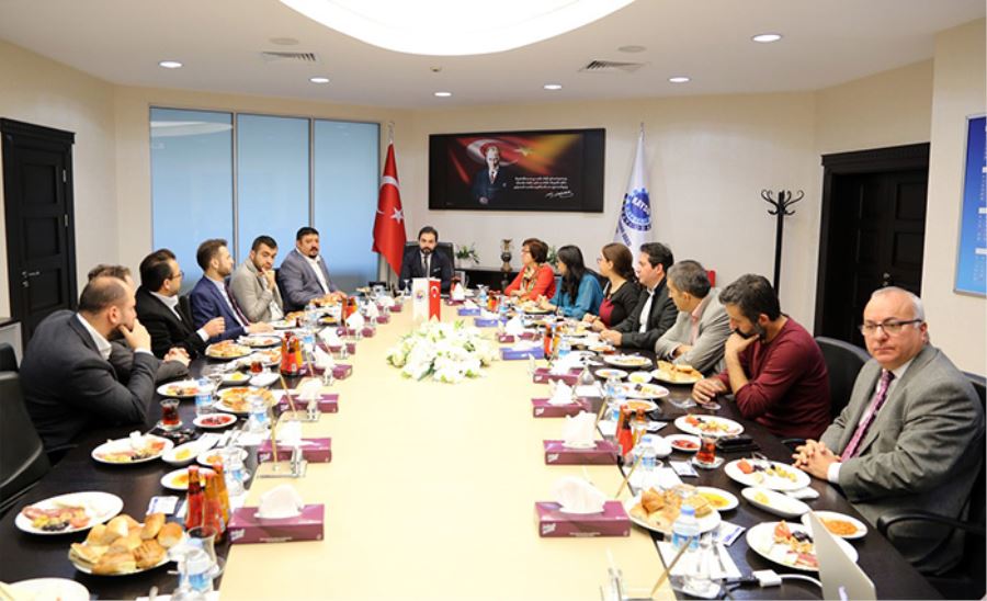 KAYSO AGÜ Öğrencilerine Kariyer Danışmanlığı Yapacak 