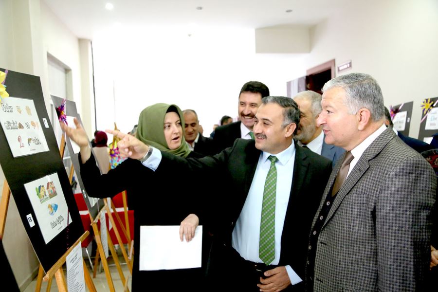 Develi’de İnsan Hakları Haftası Kutlamaları 