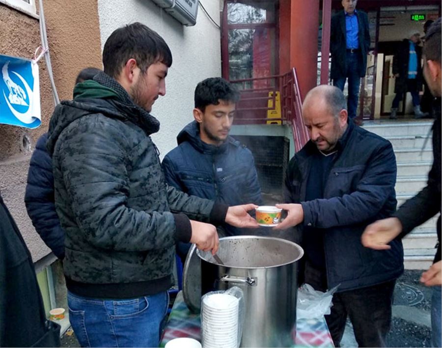 Develi Ülkü Ocakları Şehitler İçin Çorba İkramında Bulundu 