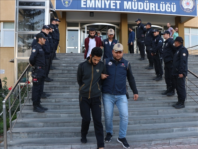 DEAŞ´ın Türkiye sorumlusunun kardeşleri hakim karşısında 