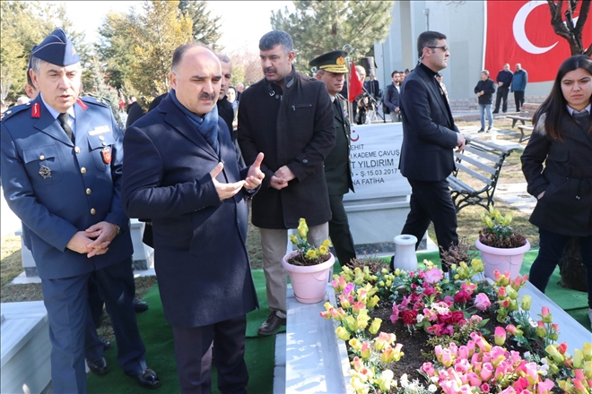 Şehit Ayşegül Pürnek kabri başında anıldı 