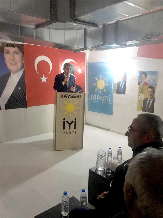 ÖZVARİNLİ: ?STK´LILARI BİR ÇATI ALTINDA TOPLAYACAĞIZ?