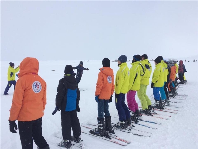 Erciyes Kamp Eğitim Merkezi Kış Döneminde gençleri ağırlıyor 