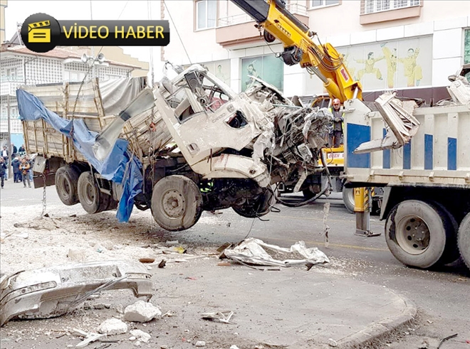 KORKUNÇ KAZA: 2ÖLÜ