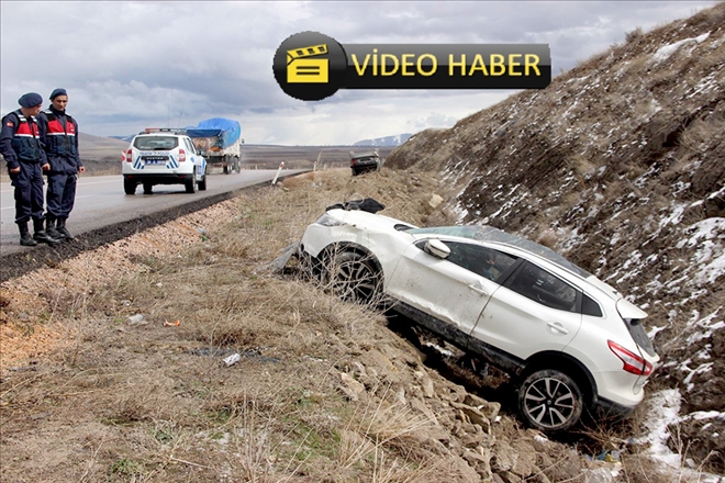 Kaza yapanlara yardıma koşan vatandaşa otomobil çarptı: 1 ölü, 5 yaralı 