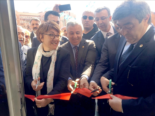 Melikgazi´ye Kadın Eli Değecek