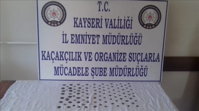 Kayseri´de 102 sikke ele geçirildi 