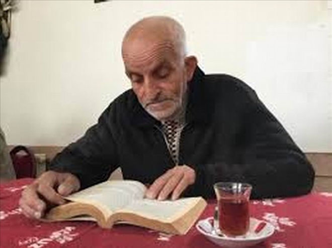 Kitap okuyana çay ve kahve bedava 