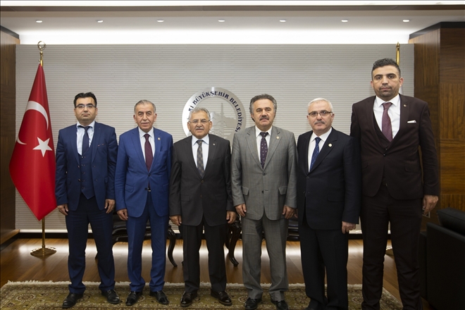 Başkan Büyükkılıç´a ziyaretler sürüyor 