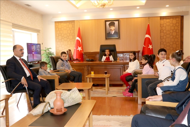 Kayseri Valisi Şehit Kızı Ceyda Çelik Oldu 