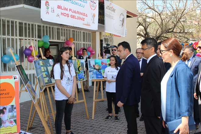 Gürdoğanlar Ortaokulu´ndan Bilim Fuarı 