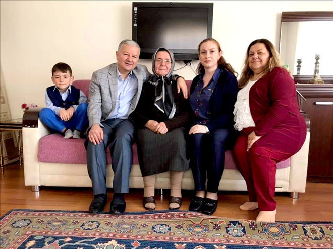 Kaymakam Duru Anneler Gününde Şehit Ailelerini Ziyaret Etti 