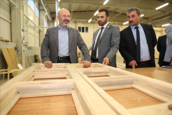 Çolakbayrakdar: 