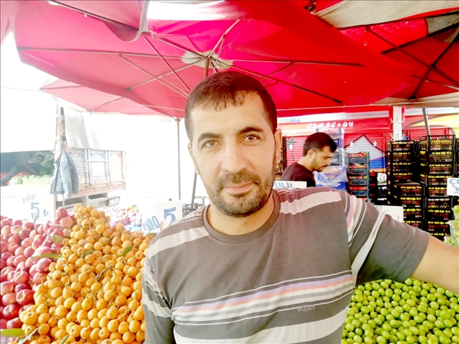 Pazarda Sebze Fiyatları Düşüşe Geçti 
