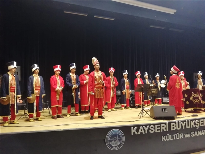 Celalettin Ekinci: ?Hayatımızı Renklendiren Güzel Sanatlar İlgi Alanımızda? 