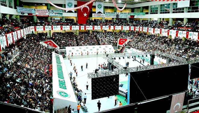 Kayseri Pancar Kooperatifi Genel Kurulu´na Kadın Çiftçilerden Yoğun İlgi 