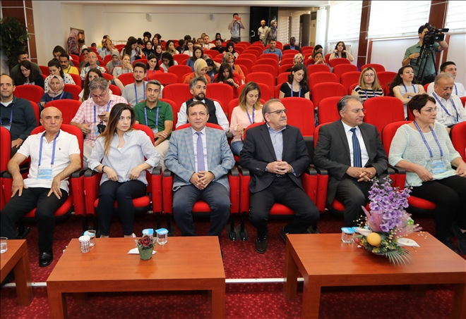 ERÜ´de ?5. Uygulamalı Biyokimyada Güncel Konular? Paneli Düzenlendi 