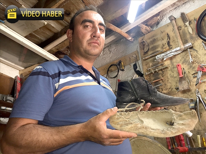 Bir asırlık çarık görenleri şaşırtıyor 