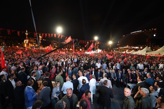 OSB Cumhuriyet Meydanı´nda Yerini Aldı 