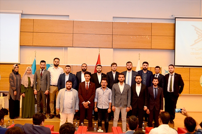 TÜGVA Kayseri´de Bayrak Devir Teslimi yapıldı 
