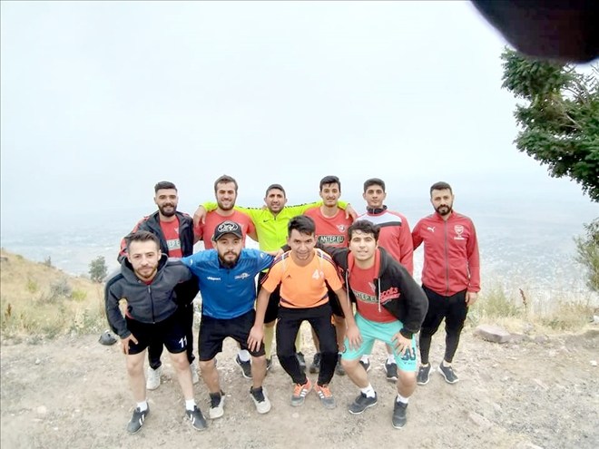REŞADİYESPOR GÜTÇ TOPLUYOR