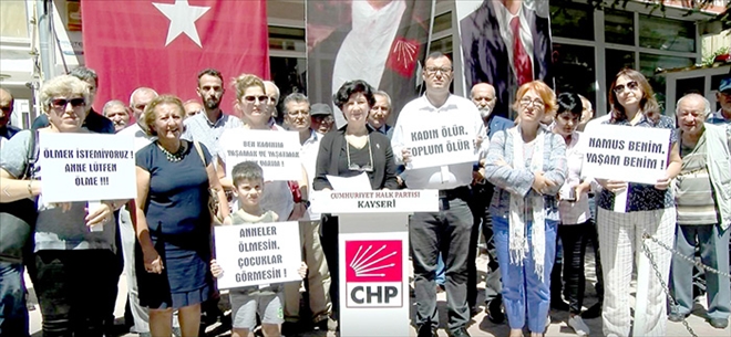 CHP´ Kadın Kollarından kadın cinayetlerine tepki 