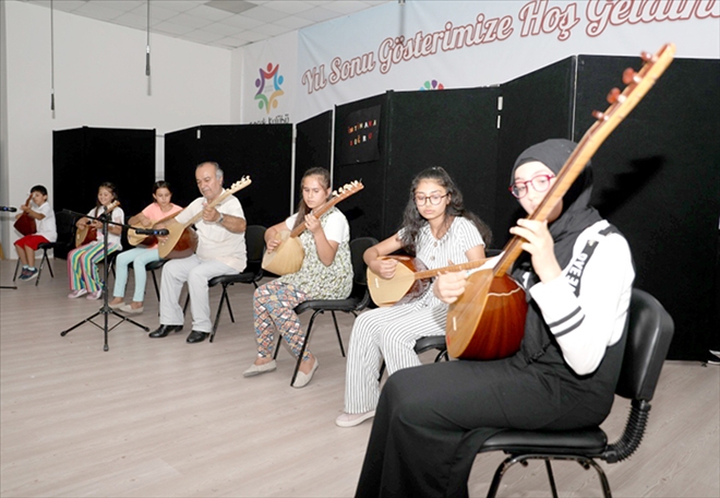 KOCASİNAN´DA YAZ KURSLARI FİNALİ YAPILDI