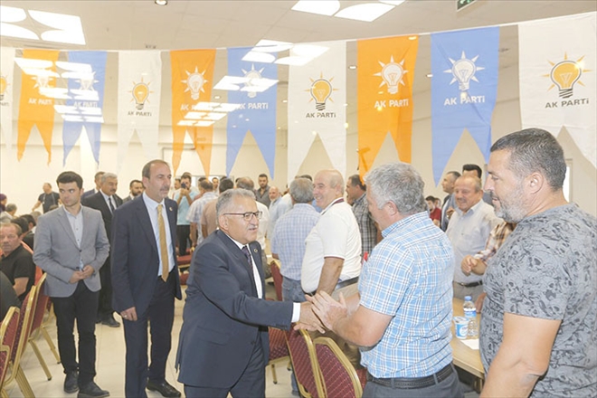 ?İNSANLARIN HAYIRLISI HİZMETKAR OLANIDIR?