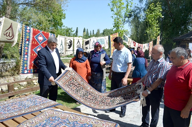 Bünyan Halıları Pınarbaşı Mesire Alanında Sergileniyor 
