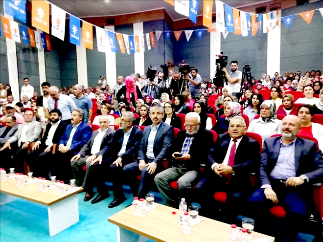 Ak Parti Kayseri İl Danışma Meclisi yapıldı 