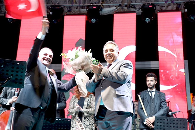 Talas´ta 30 Ağustos Konseri 