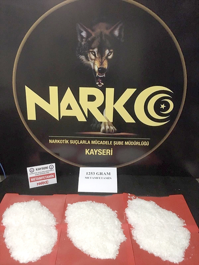 Aracın stepnesinden uyuşturucu çıktı 