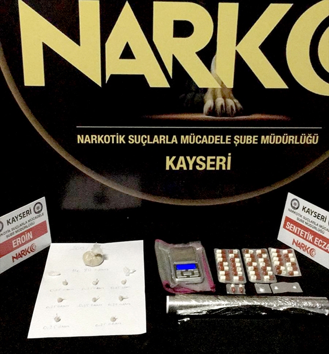 Özel reçeteye tabi 44 tane hap ele geçirildi 