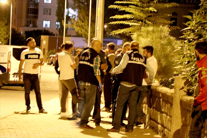 Silahlı kavga: 2 yaralı 