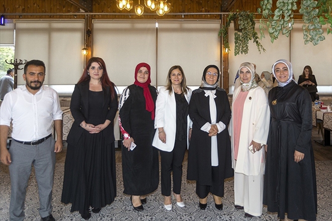 Dr. Necmiye Büyükkılıç, Şehir Protokolünün eşlerine KAYMEK´i anlattı 