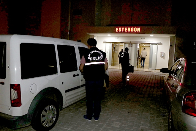 Kendini bıçaklayarak intihar etmek istedi 