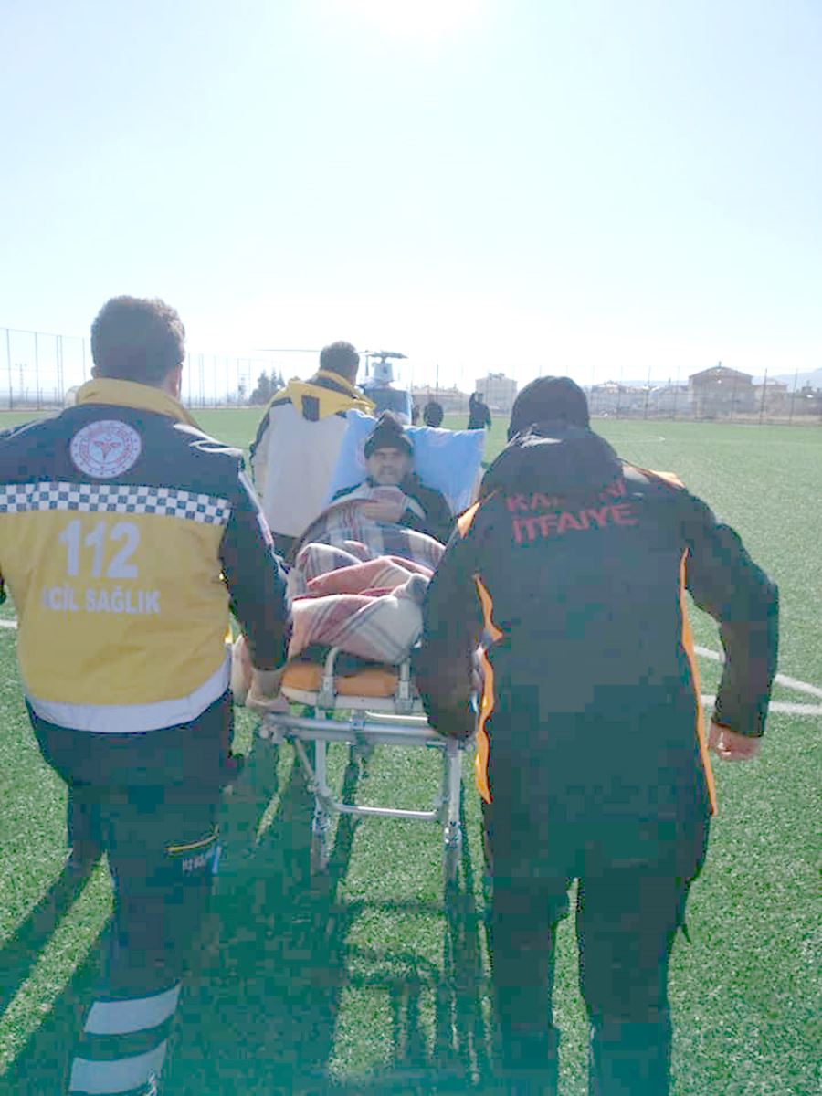 Helikopter ambulans inme felç geçiren vatandaş için havalandı 
