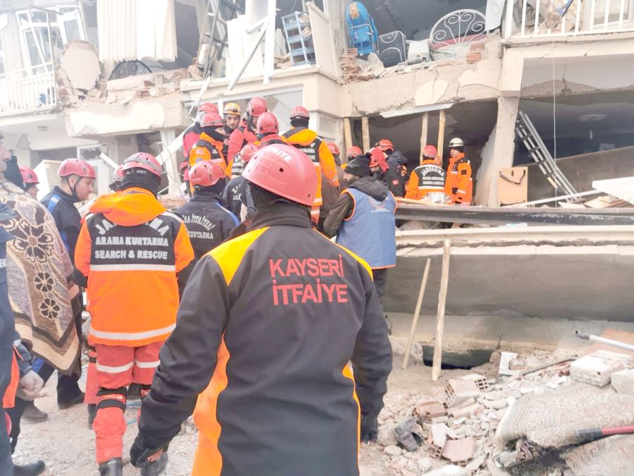 Büyükşehir Belediyesi İtfaiyesi Arama Kurtarma Ekibi Kayseri