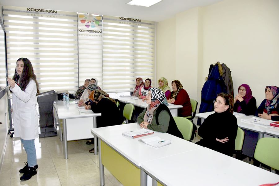 Kocasinan’da 252 kişi okuma yazma öğrendi