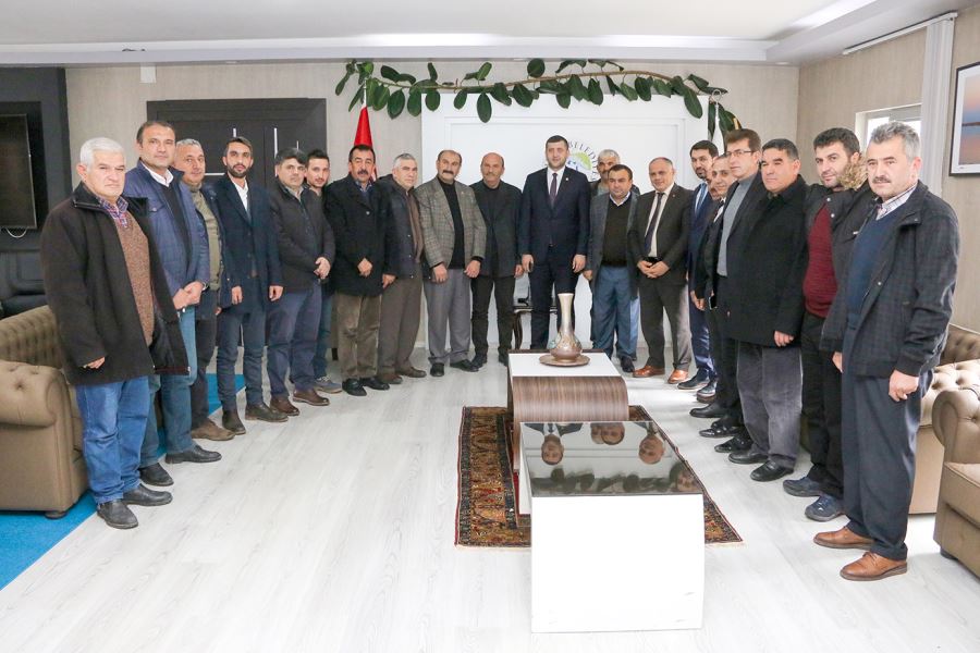 Baki Ersoy, Yahyalılı nakliyecilerle toplantı yaptı 