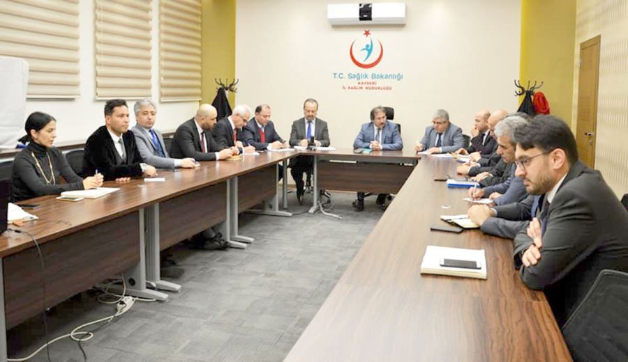 727 Kamu Çalışanına Akılcı İlaç Kullanımı ve İlk Yardım Farkındalık Eğitimi Verildi 