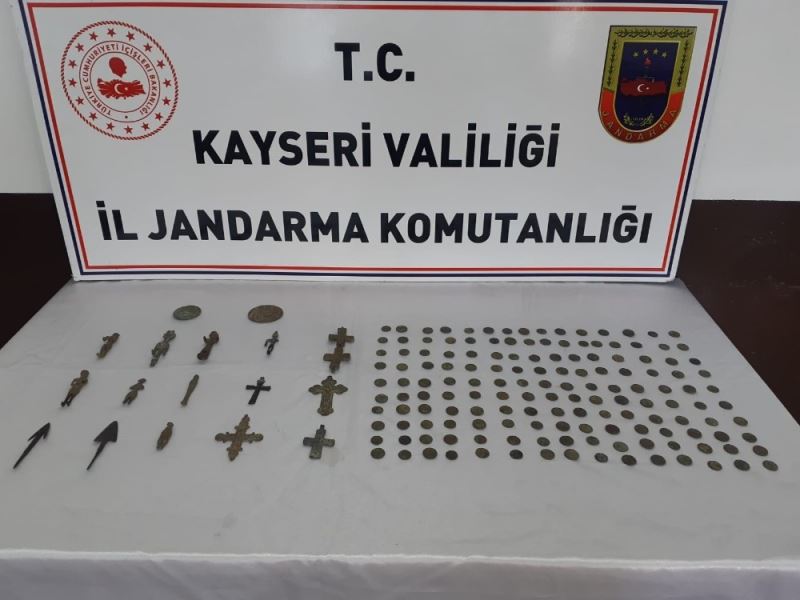 Jandarmadan tarihi eser operasyonu
