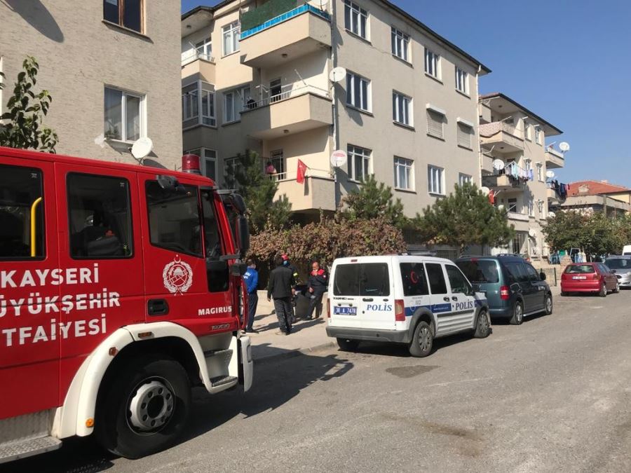 20 yaşındaki genç kablo ile kendini asarak yaşamına son verdi